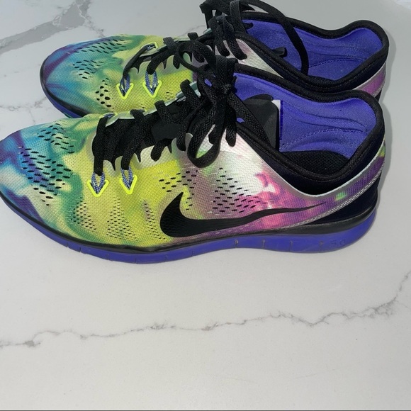 Nike Free Run Trainer - Picture 6 of 7